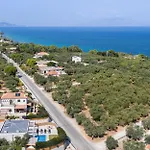 Oresteia Exclusive Villa, A Sublime Retreat, By Thinkvilla וילה *