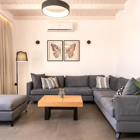 וילה Oresteia Exclusive Villa, A Sublime Retreat, By Thinkvilla
